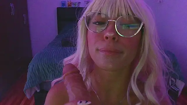 Snapshot of LissyM chatting on March 9, 2026, 9:18 pm LissyM online show from March 9, 2026, 9:18 pm