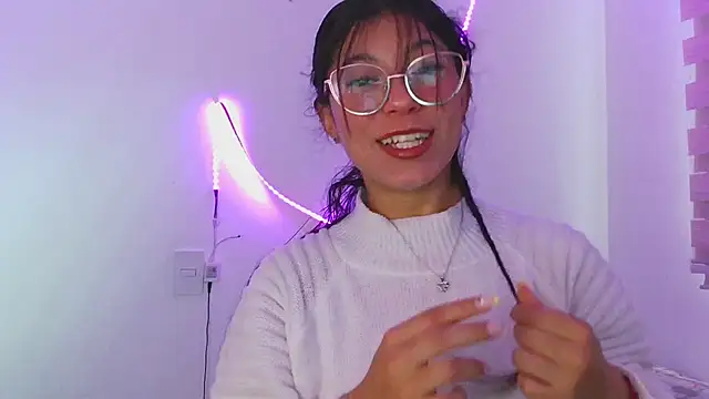 Snapshot of LissyM chatting on April 13, 2026, 10:03 pm LissyM online show from April 13, 2026, 10:03 pm