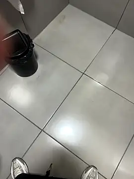 Cannavaro5 online show from October 23, 2025, 9:02 pm