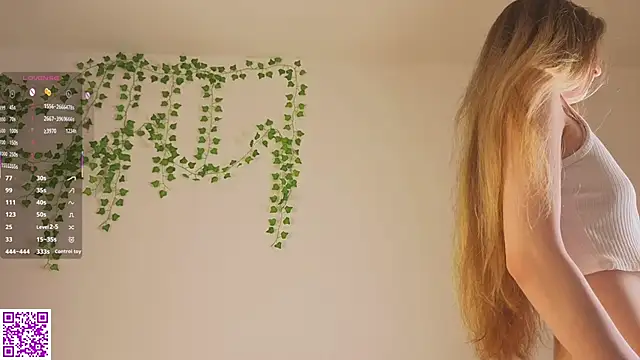 Snapshot of KissyCloud chatting on November 9, 2025, 9:13 am KissyCloud online show from November 9, 2025, 9:13 am