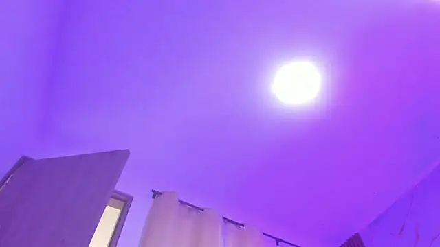 Snapshot of Luna_Sthonem chatting on October 25, 2025, 2:17 pm Luna Sthonem online show from October 25, 2025, 2:17 pm