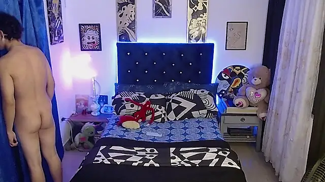 Snapshot of Yorsamm_and_friends chatting on December 4, 2025, 10:58 am Yorsamm and friends online show from December 4, 2025, 10:58 am