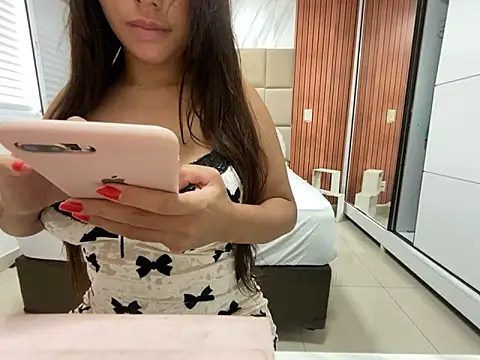 nathalia Silva online show from March 14, 2026, 7:09 pm