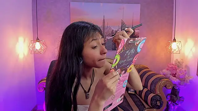 Snapshot of Noa_clk chatting on November 3, 2025, 4:07 am Noa clk online show from November 3, 2025, 4:07 am