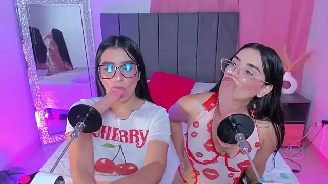 Snapshot of laana_foxx chatting on December 14, 2025, 3:02 am laana foxx online show from December 14, 2025, 3:02 am