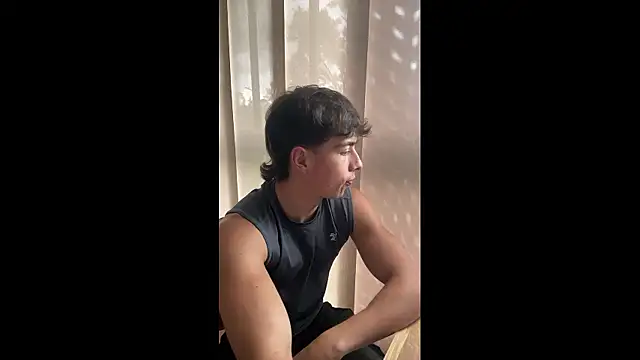 JUSTIN JHONS online show from March 18, 2026, 9:59 pm