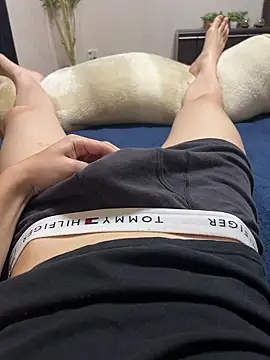 rikoto1234 online show from November 7, 2025, 7:24 am