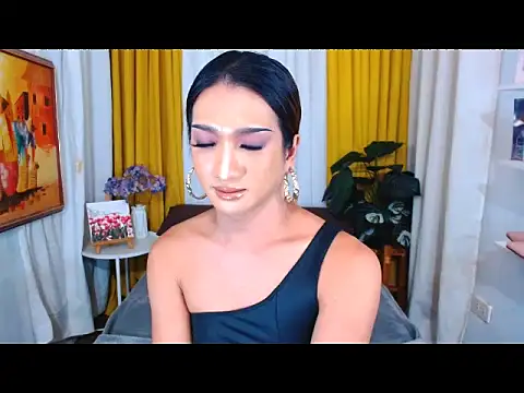 Snapshot of DianaFierce chatting on November 17, 2025, 5:39 pm DianaFierce online show from November 17, 2025, 5:39 pm