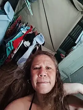 honeykoh online show from October 28, 2025, 6:56 am