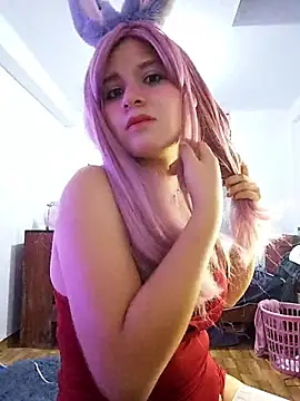 Kitty Kalifa online show from December 14, 2025, 11:32 pm