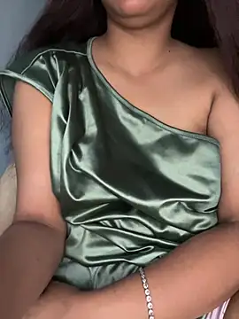 Snapshot of Cute_Marina chatting on May 30, 2026, 7:58 am Cute Marina online show from May 30, 2026, 7:58 am