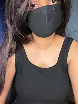 Cute Marina online show from February 10, 2026, 7:13 pm