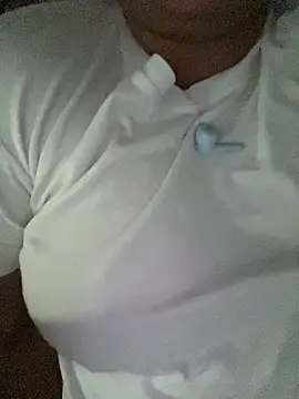 Cute Marina online show from July 9, 2026, 4:35 am