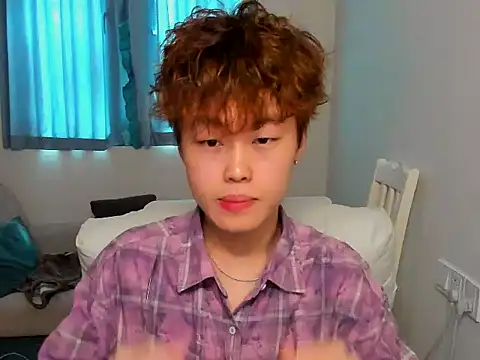 L1kuto online show from October 30, 2025, 4:33 am