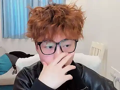 L1kuto online show from October 27, 2025, 9:32 am