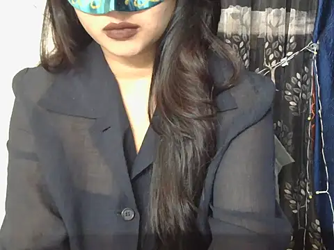 crazy witch online show from November 11, 2025, 6:58 pm