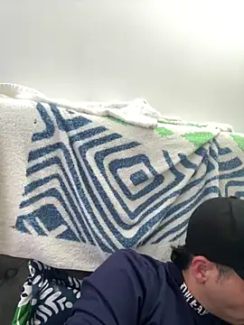 Yeison 8012 online show from March 21, 2026, 12:20 pm