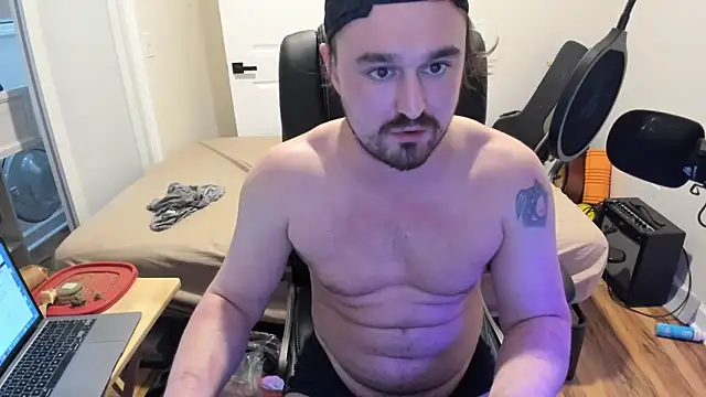 Snapshot of andrenoma427 chatting on April 8, 2026, 1:40 am andrenoma427 online show from April 8, 2026, 1:40 am