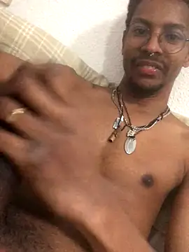 Albert Madrid online show from December 5, 2025, 8:13 am