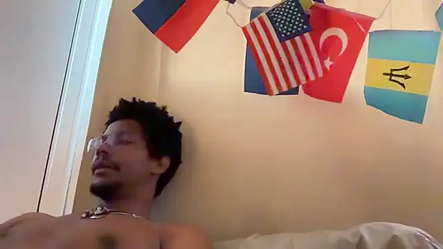 Snapshot of Albert_Madrid chatting on July 12, 2026, 6:36 am Albert Madrid online show from July 12, 2026, 6:36 am
