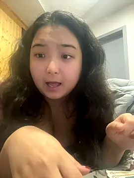 Snapshot of miomyao chatting on November 29, 2025, 4:07 pm miomyao online show from November 29, 2025, 4:07 pm