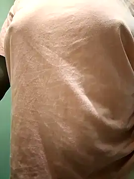 marthadee online show from November 8, 2025, 4:43 pm