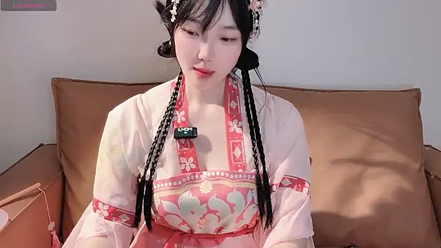 upoo7lt online show from May 8, 2026, 1:31 am