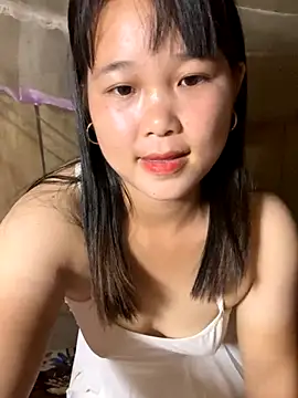 Snapshot of love_pusy09 chatting on November 10, 2025, 2:22 pm love pusy09 online show from November 10, 2025, 2:22 pm