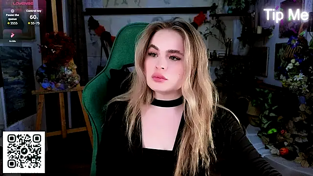 Snapshot of Jessi_wxw chatting on November 11, 2025, 9:15 am Jessi wxw online show from November 11, 2025, 9:15 am