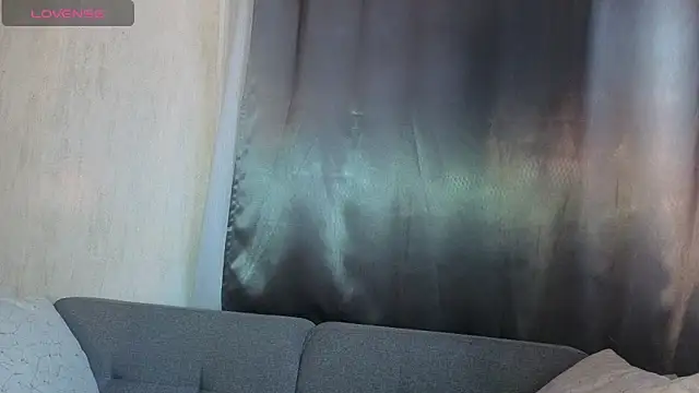 Snapshot of Biancka_ chatting on March 13, 2026, 5:01 am Biancka online show from March 13, 2026, 5:01 am