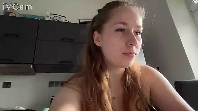 Snapshot of Nicole_Wallker chatting on October 27, 2025, 9:21 am Nicole Wallker online show from October 27, 2025, 9:21 am