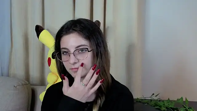 Snapshot of CasandraMickell chatting on October 26, 2025, 9:04 pm CasandraMickell online show from October 26, 2025, 9:04 pm