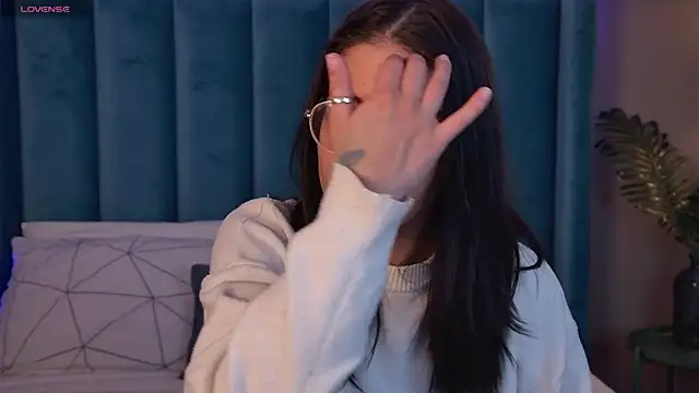 EricaKors online show from February 7, 2026, 5:48 am