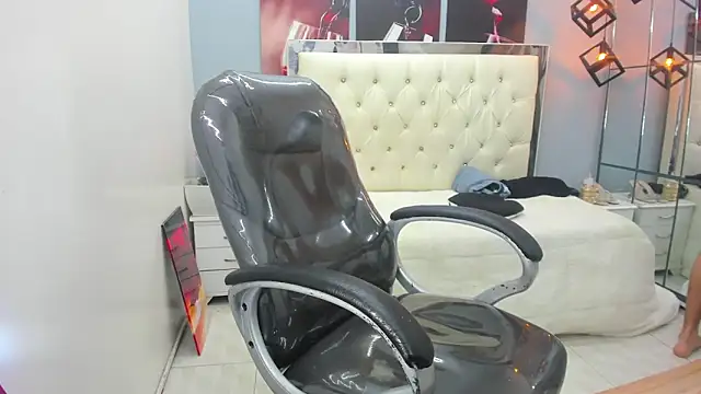 paul ponce online show from January 5, 2026, 5:27 pm