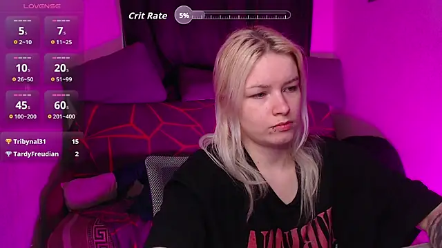 CherryNight6 online show from May 6, 2026, 9:08 pm