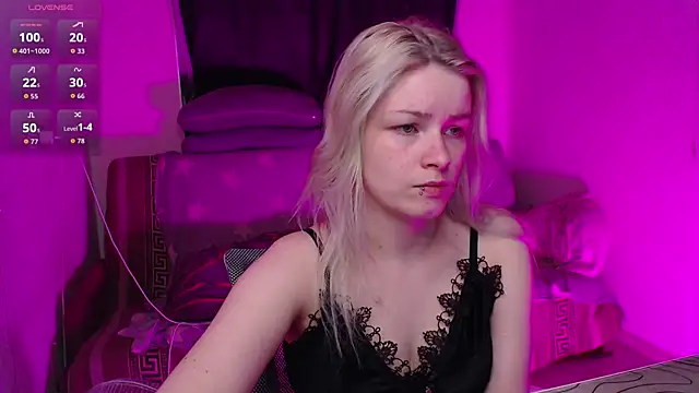 CherryNight6 online show from July 10, 2026, 9:04 pm