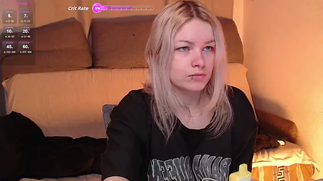 Snapshot of CherryNight6 chatting on December 14, 2025, 10:15 pm CherryNight6 online show from December 14, 2025, 10:15 pm