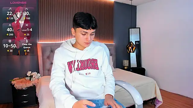 Snapshot of Maxii18_ chatting on November 3, 2025, 6:55 pm Maxii18  online show from November 3, 2025, 6:55 pm