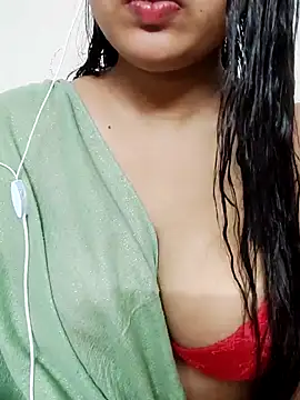 Snapshot of PORI-MONI2025 chatting on November 21, 2025, 12:04 pm PORI-MONI2025 online show from November 21, 2025, 12:04 pm