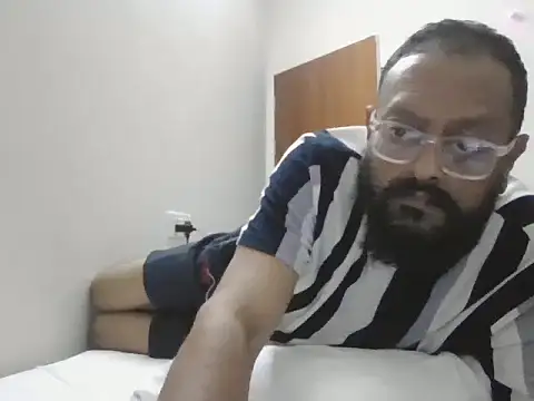 Snapshot of jimforsex1982 chatting on November 20, 2025, 5:46 pm jimforsex1982 online show from November 20, 2025, 5:46 pm