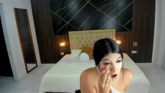 Milu 17 online show from November 20, 2025, 11:00 am