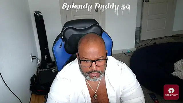 Snapshot of SplendaDaddy50 chatting on October 26, 2025, 4:07 pm SplendaDaddy50 online show from October 26, 2025, 4:07 pm