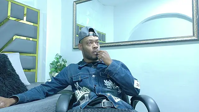 Snapshot of Neytanmalcon chatting on November 6, 2025, 8:24 pm Neytanmalcon online show from November 6, 2025, 8:24 pm