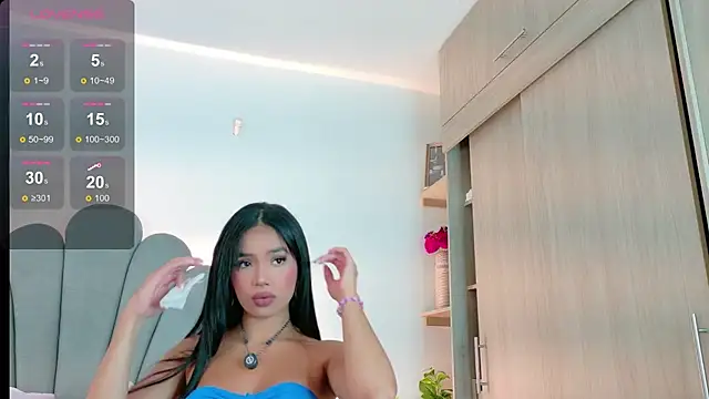 AbbyHank2 online show from November 20, 2025, 5:35 pm