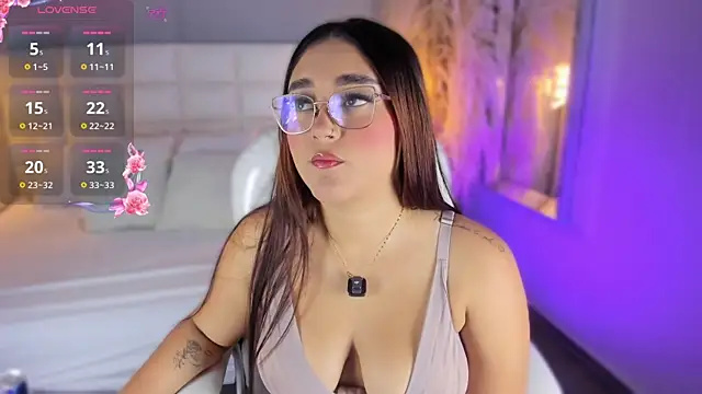 Snapshot of Anasha21 chatting on June 30, 2026, 7:36 pm Anasha21 online show from June 30, 2026, 7:36 pm