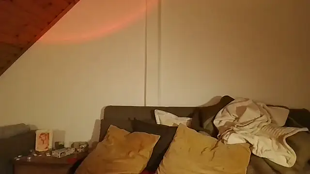 carmine cate online show from February 15, 2026, 9:25 pm