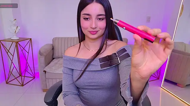 Ariana Monroe01 online show from May 6, 2026, 7:18 pm