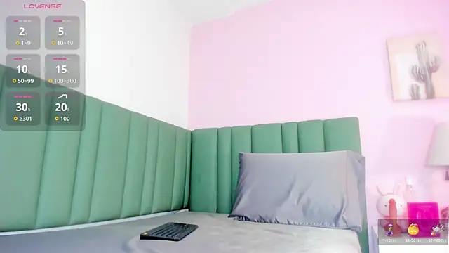 Snapshot of eimy_mason chatting on October 26, 2025, 7:47 pm eimy mason online show from October 26, 2025, 7:47 pm