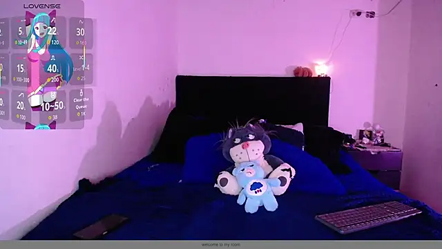 Snapshot of SharonSalazar chatting on October 30, 2025, 2:43 am SharonSalazar online show from October 30, 2025, 2:43 am