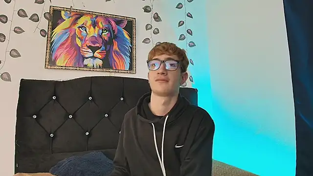 Snapshot of Erick_Taylor3 chatting on November 26, 2025, 5:46 pm Erick Taylor3 online show from November 26, 2025, 5:46 pm